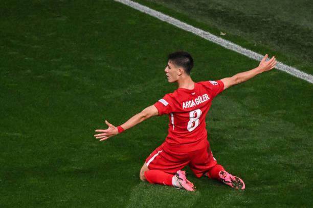 1718733042591015932.jpg 2157599441-612x612.jpg